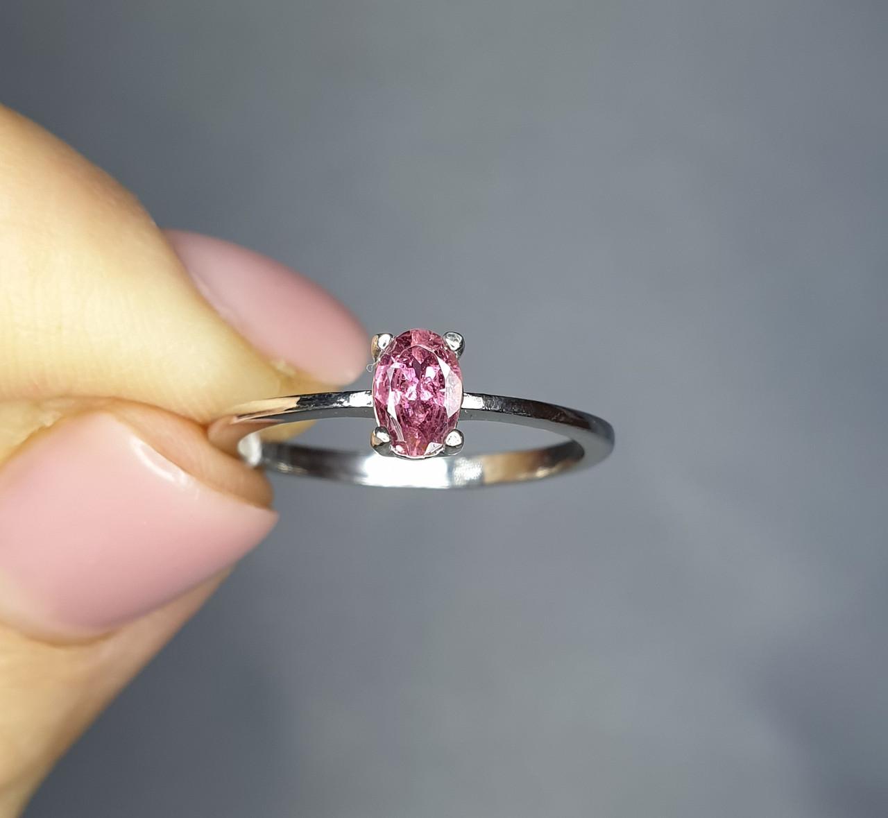 Кольцо серебряное с турмалином 1,4 г р. 17,5 (1352574740)