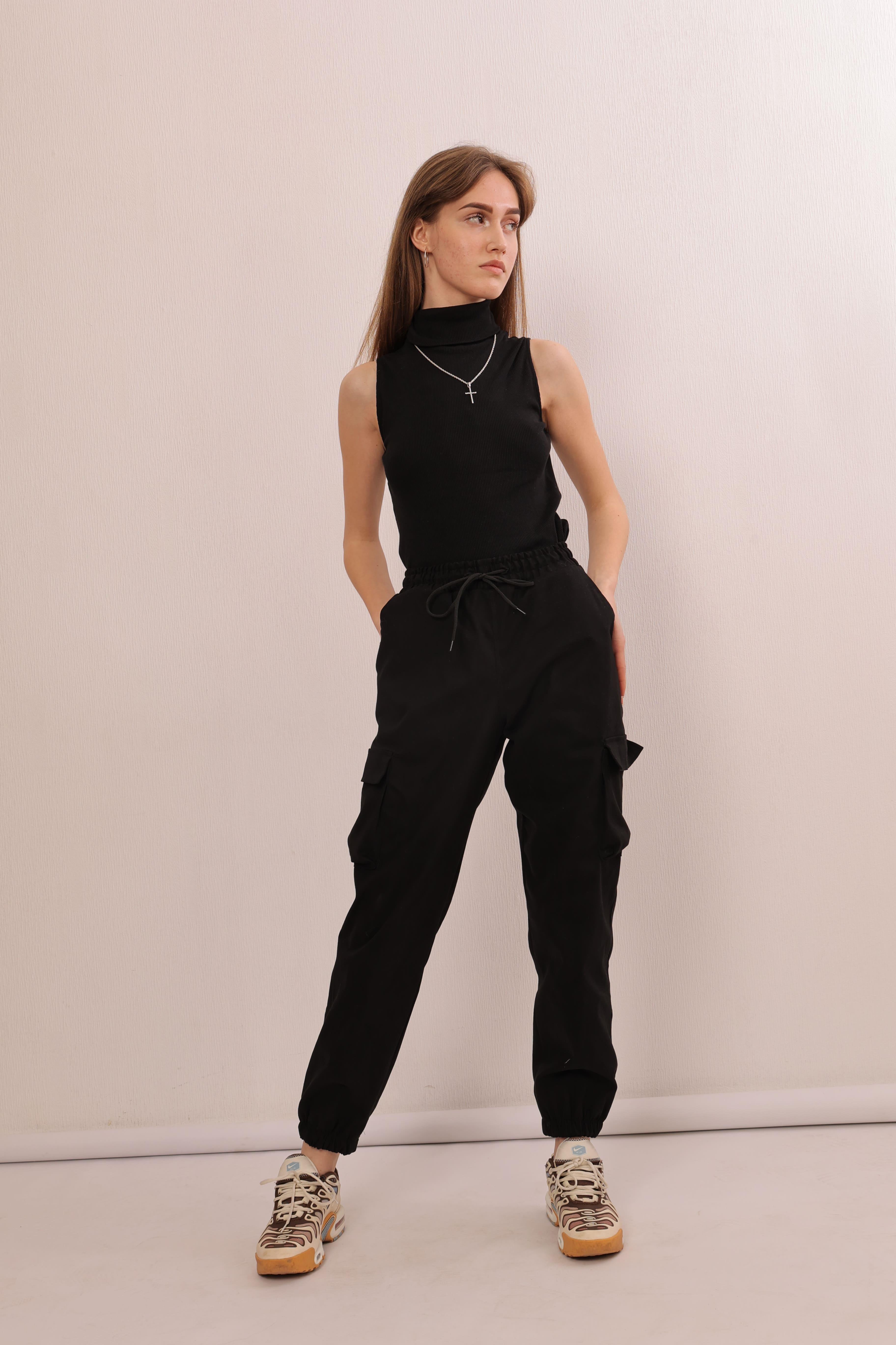 Штаны-джогеры детские на девочку демисезонные летние хлопковые р. 146 Черный (джчорні-146д) Штаны-джогеры детские на девочку демисезонные летние хлопковые р. 146 Черный (джчорні-146д)