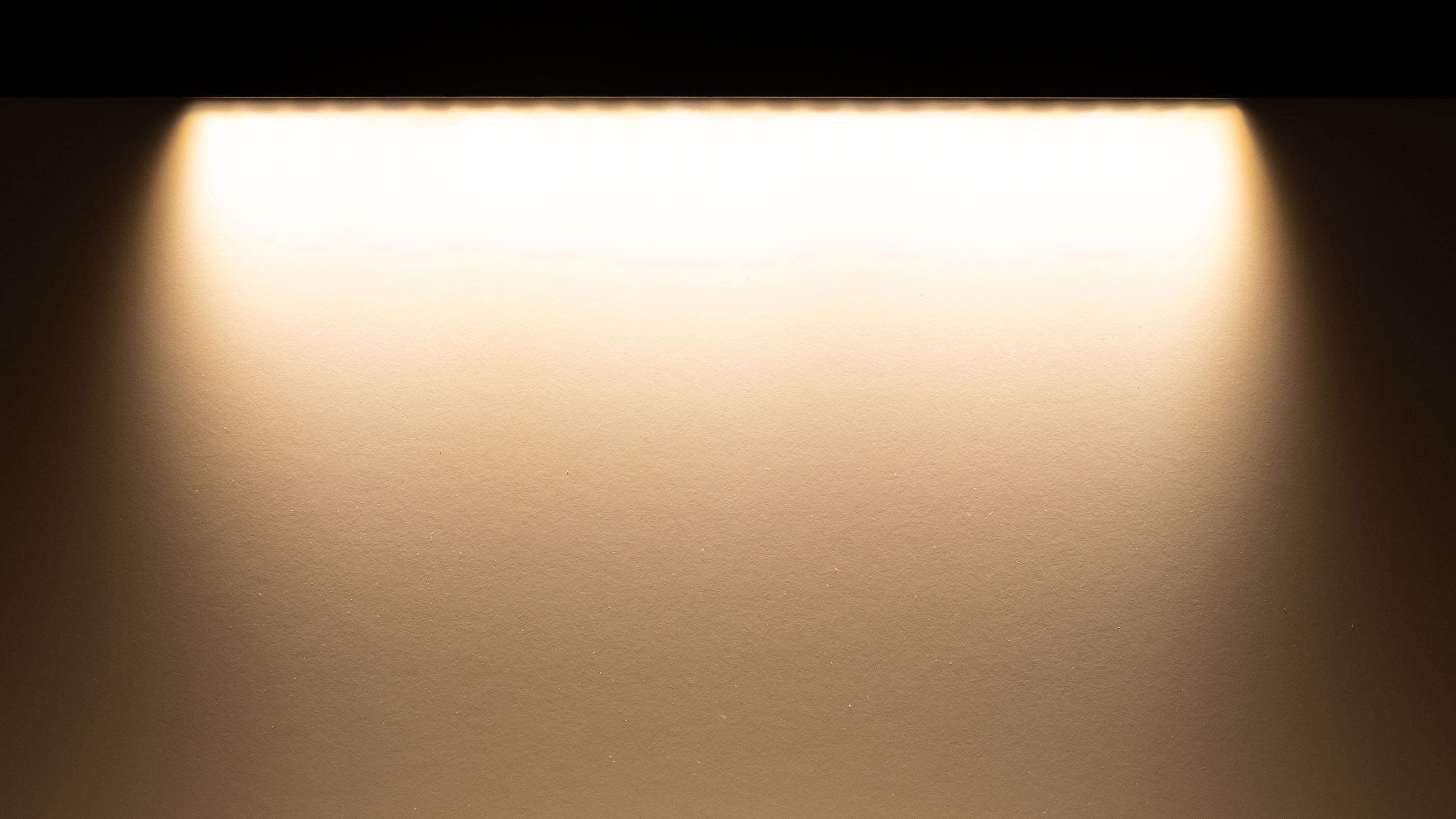 Трековий світильник магнітний Prolum M20 Series-GR 3000К 48V 24W Теплий Білий (28784114) - фото 2 Трековий світильник магнітний Prolum M20 Series-GR 3000К 48V 24W Теплий Білий (28784114) - фото 2