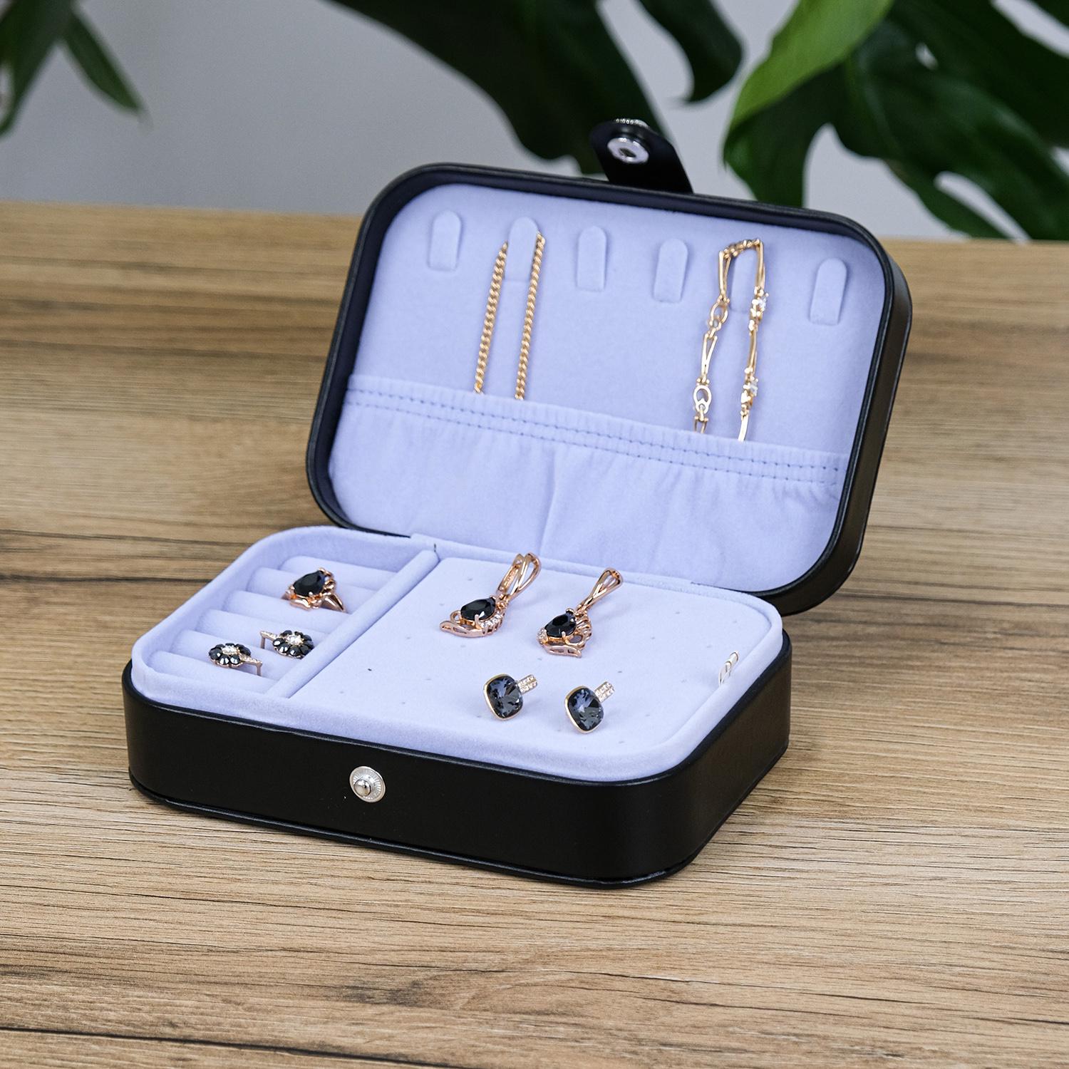 Шкатулка для украшений Гранд Презент стеганный 16,5х11,5х5,5 см Черный (JZ-014-2)