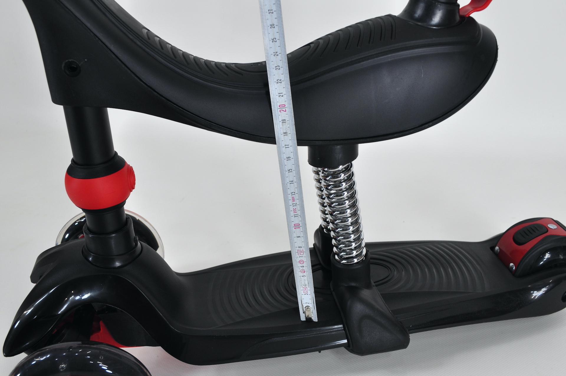 Самокат біговел Maraton Credo 3в1 дитячий триколісний з сидінням та батьківською ручкою Чорний - фото 17 Самокат біговел Maraton Credo 3в1 дитячий триколісний з сидінням та батьківською ручкою Чорний - фото 17