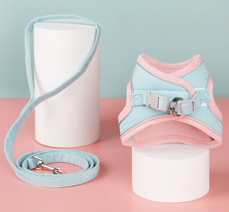 Шлейка-повідець для котів ЗАМШ S Рожевий/Блакитний (2296449048)