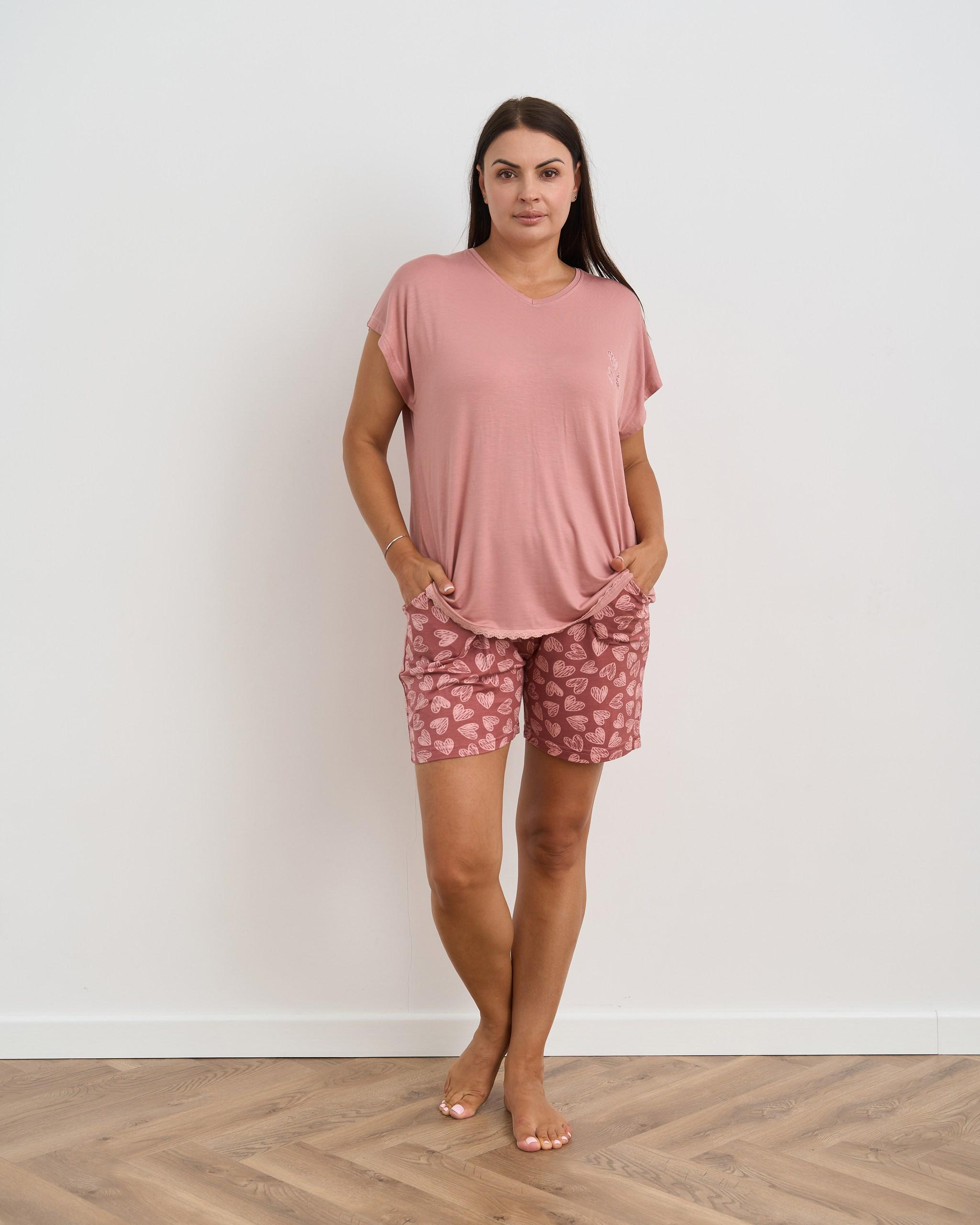 Комплект батал футболка та шорти Сердечки віскоза 29011 L Пудровий
