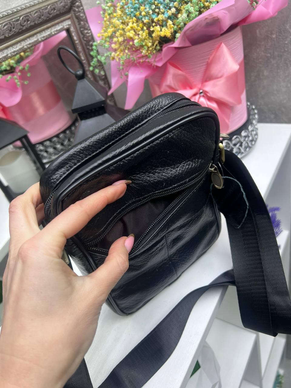 Сумка мессенджер кожаная мужская через плечо из натуральной кожи 17х22 см Черный (2748409949) - фото 6 Сумка мессенджер кожаная мужская через плечо из натуральной кожи 17х22 см Черный (2748409949) - фото 6