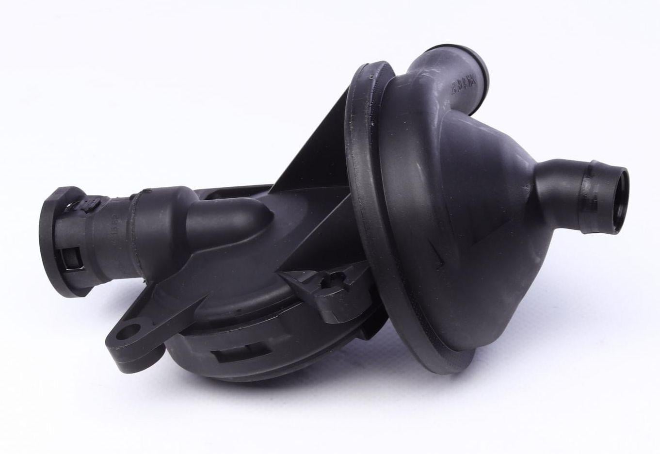 Клапан вентиляции картера TRUCKTECAUTOMOTIVE BMW 1 E87/3 E46/3 E90/3 E91/X3 E83/Z4 E85 1.8/2.0 00-12 -08.10.134