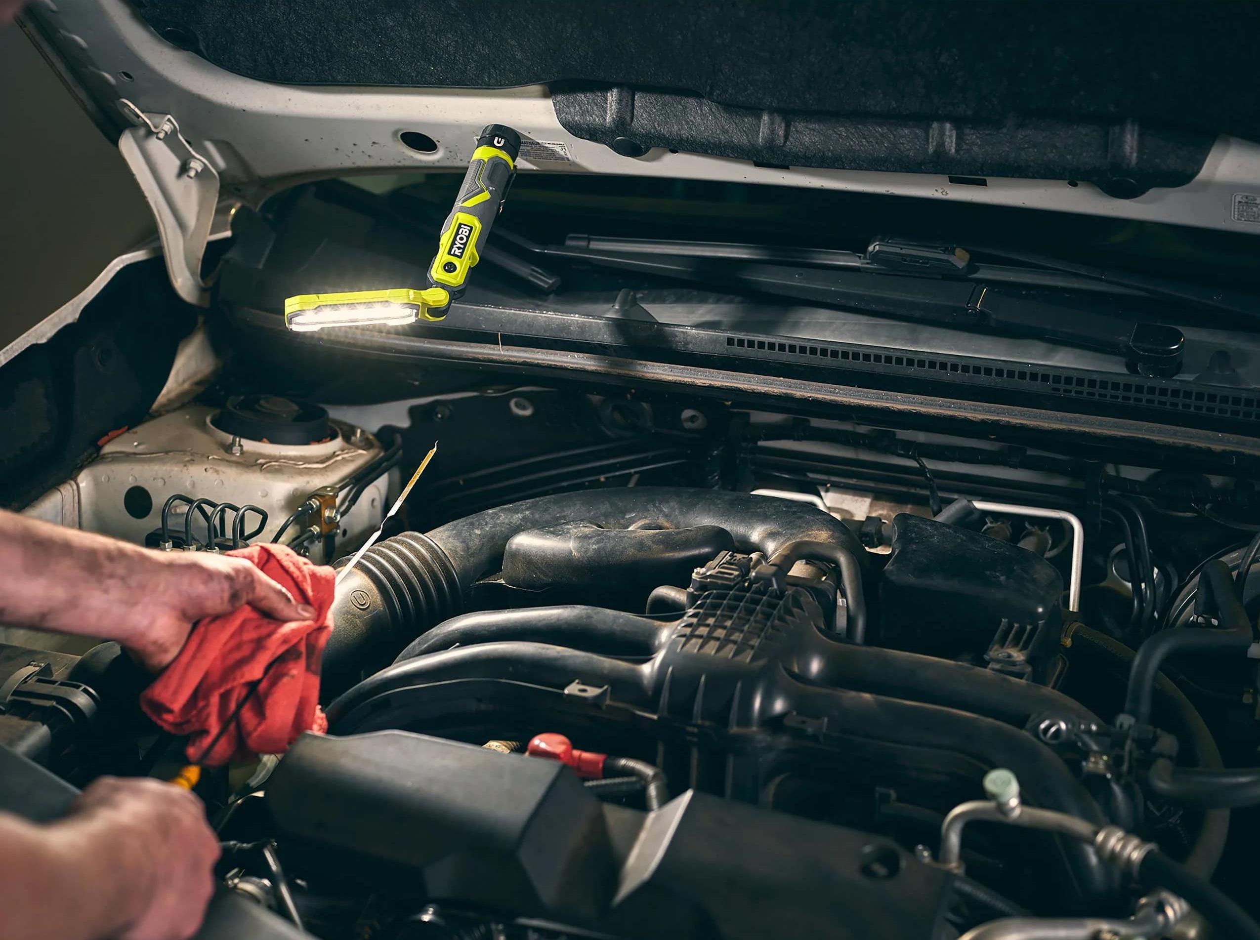 Ліхтар інспекційний акумуляторний Ryobi Lithium RLI4-120G 4V 2 Ah (5133006225) - фото 6