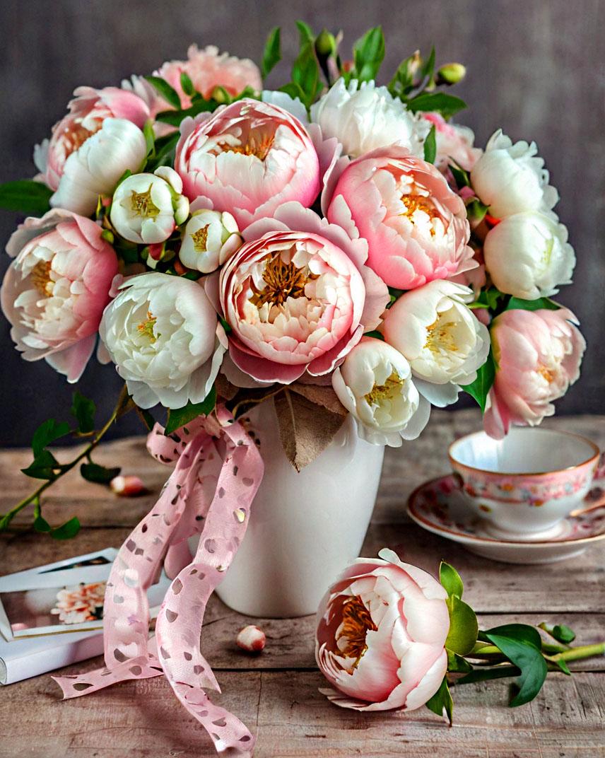 Алмазна мозаїка MY-Art Ніжні півонії на підрамнику круглі алмази 40х50 см (AR-3292)