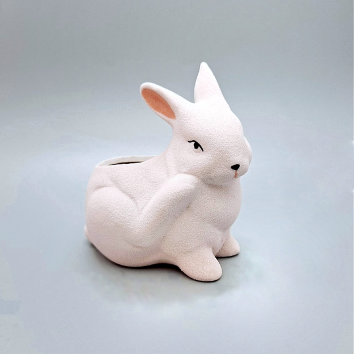 Кашпо Кролик из гипса 11,3х10,5 см