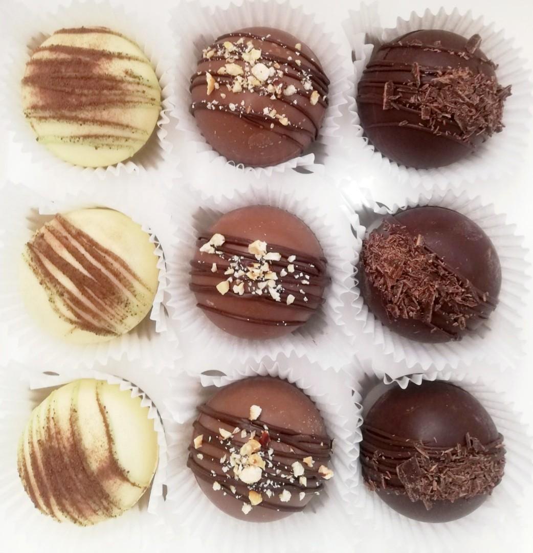 Шоколадные бомбочки Mr.Plum Классический набор d 5,5 см 270 г 9 шт.