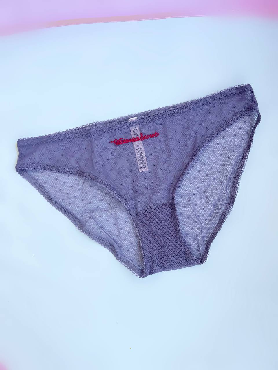 Труси мереживні Victoria's Secret Bikini Panty S Сірий (27305267)