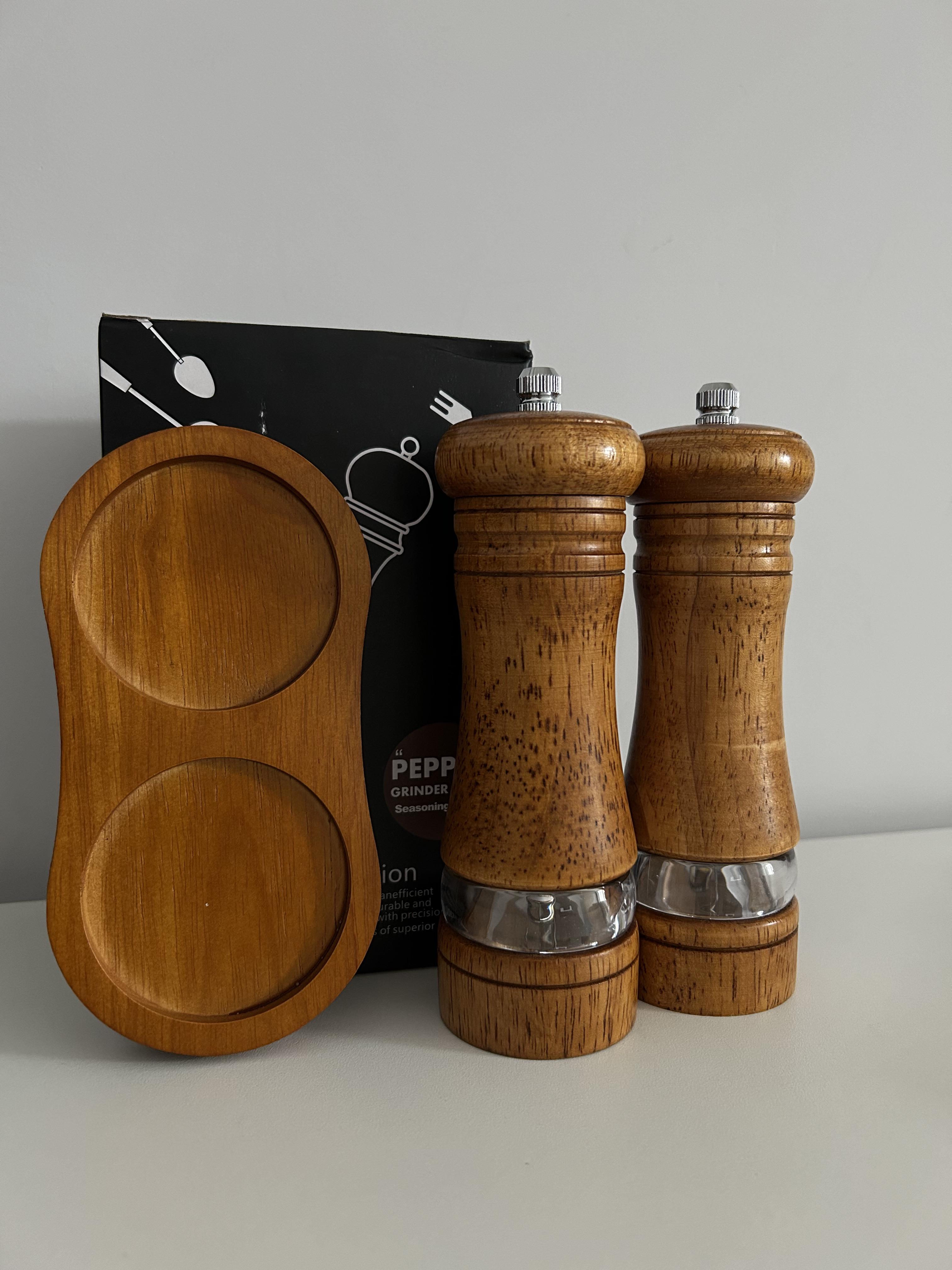 Мельницы для специй деревянные OnePro из натурального дуба с регулируемым помолом 2 шт. Коричневый 73819 - фото 11 Мельницы для специй деревянные OnePro из натурального дуба с регулируемым помолом 2 шт. Коричневый 73819 - фото 11