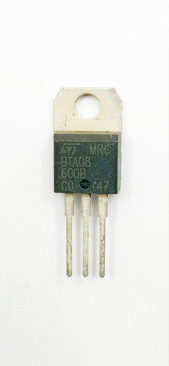 Симистор BTA08-600B BT137-600 8A 600V 50 mA TO-220 (04034)