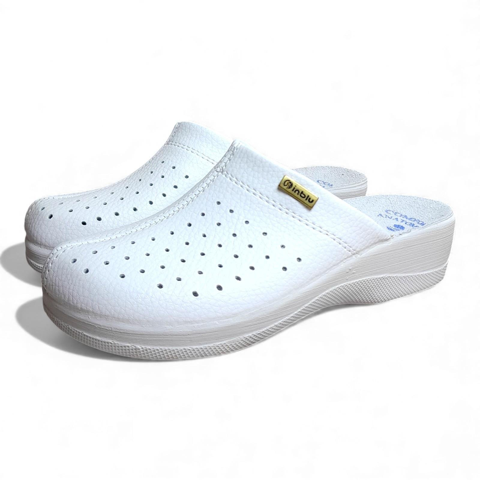 Сабо медицинские женские Inblu р. 37 23 см Белый (2856824510)