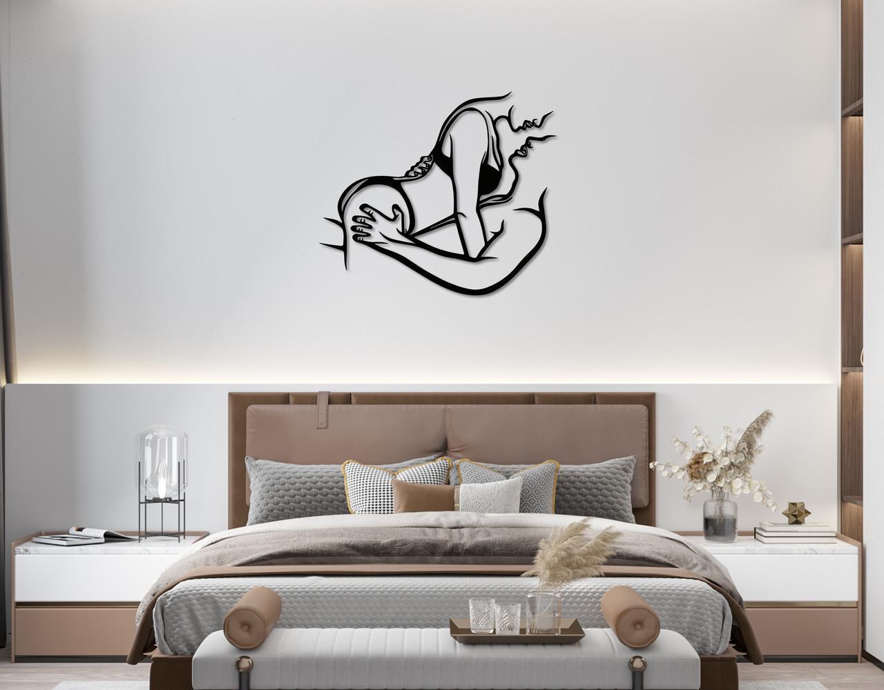 Декоративное панно на стену Upwood Decor When She's on Top 70х81,2 см Black (1536892217)