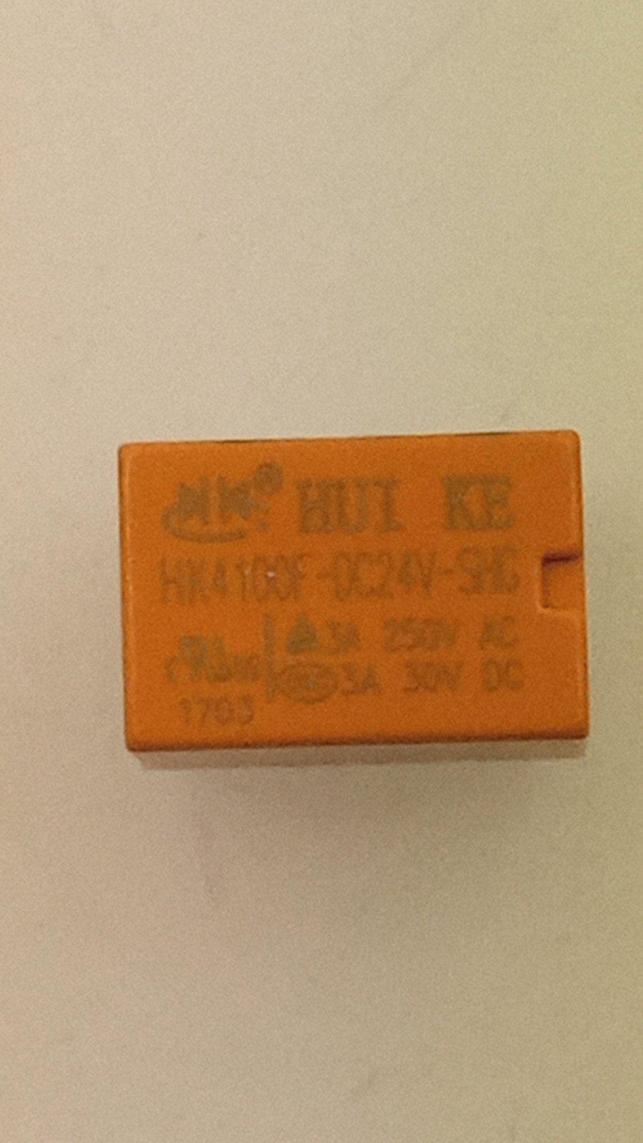 Реле HUI KE HK4100F-DC24V-SHG 24VDC 3A 250VAC 1C 15,5x10,5x11,8 мм (17452) Реле HUI KE HK4100F-DC24V-SHG 24VDC 3A 250VAC 1C 15,5x10,5x11,8 мм (17452)