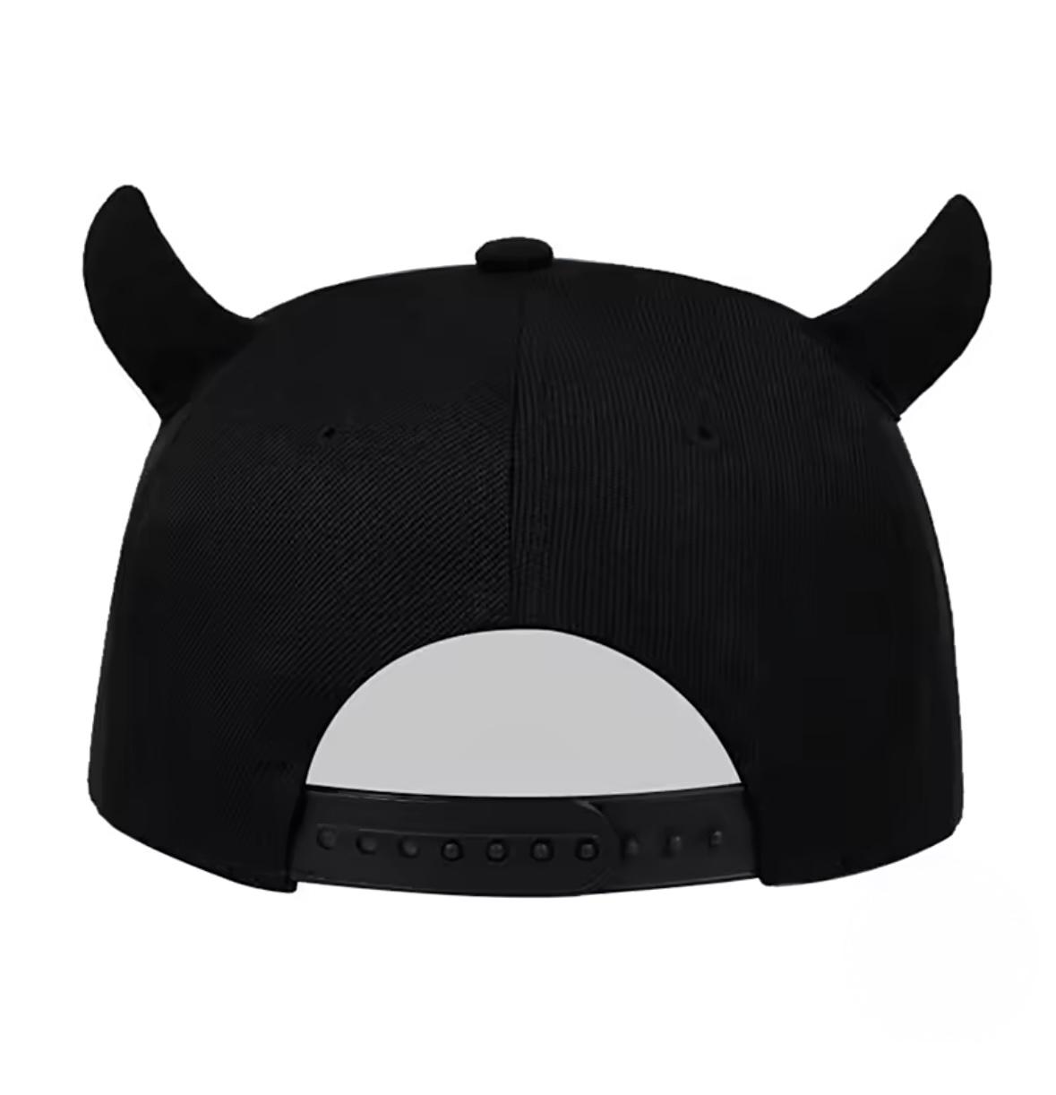 Кепка снепбек Wuke Роги з прямим козирком унісекс one size Чорний - фото 4 Кепка снепбек Wuke Роги з прямим козирком унісекс one size Чорний - фото 4