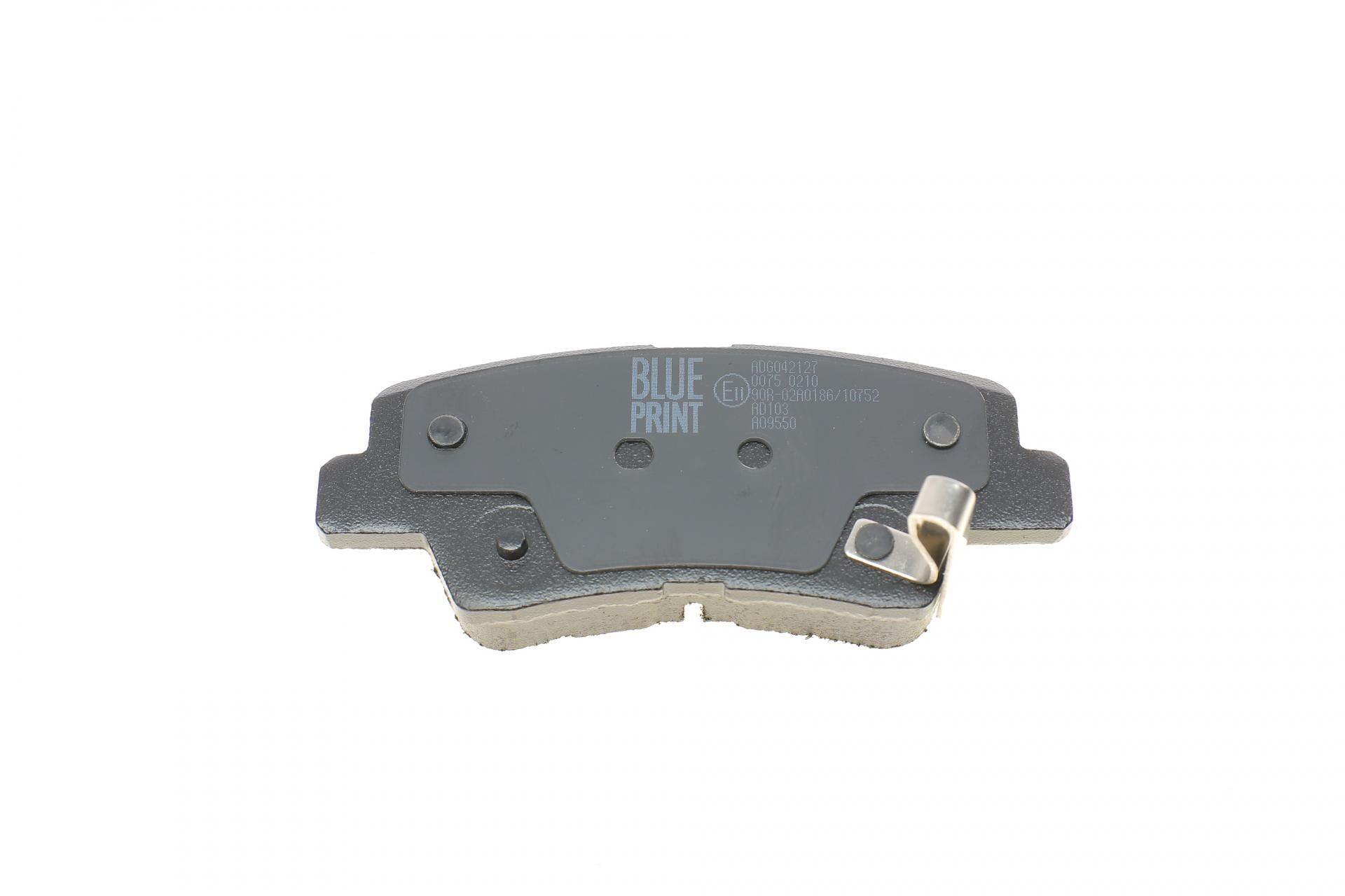 Колодки гальмівні задні Hyundai Accent IV 1.4-1.6 10-17/Kia Rio 1.4-1.6 10-17/Optima 1.6-2.4 12-ADG042127 BLUE PRINT