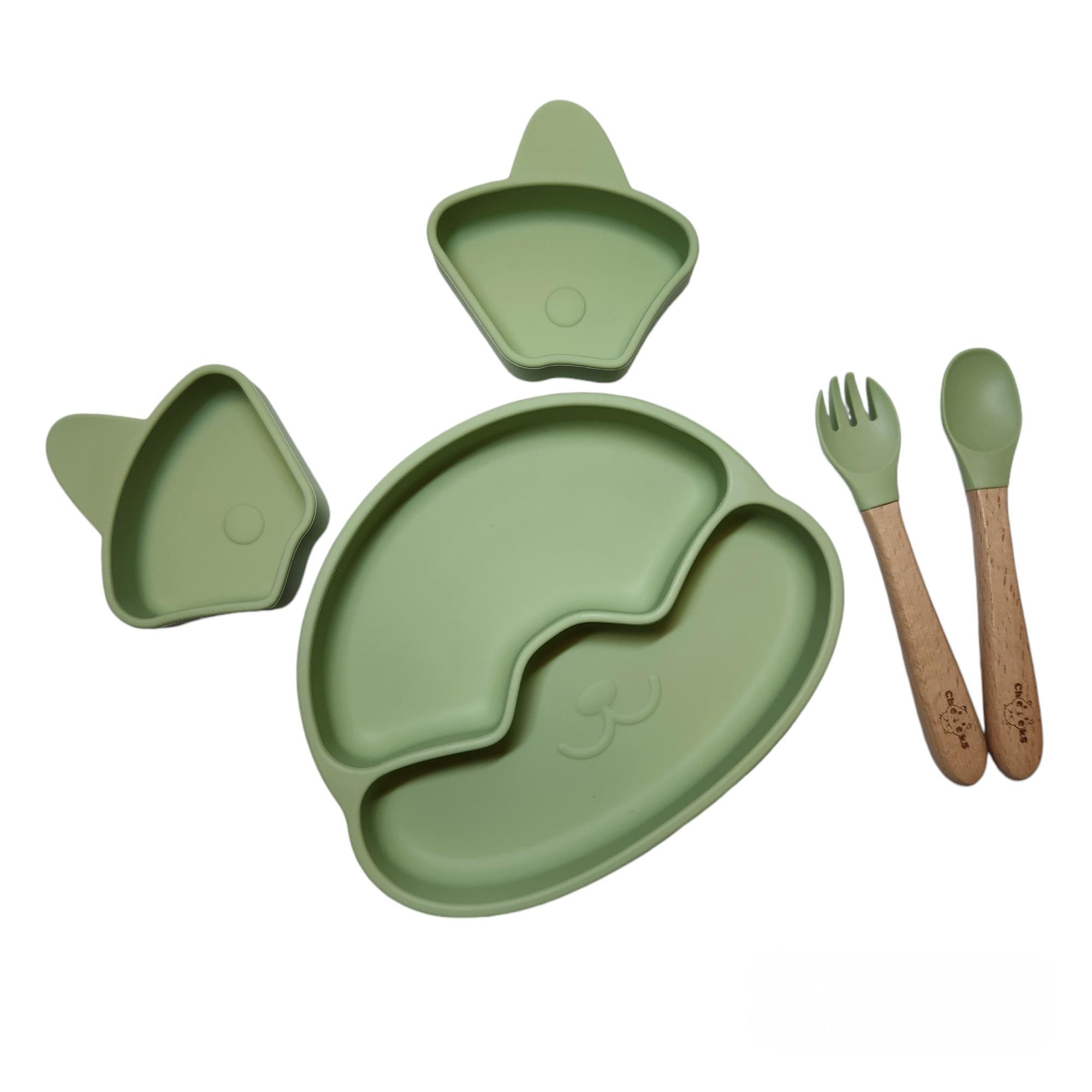 Набір дитячого посуду Cheeks з гризунком прорізувачем-брязкальцем Оливковий (28272265) - фото 3 Набір дитячого посуду Cheeks з гризунком прорізувачем-брязкальцем Оливковий (28272265) - фото 3