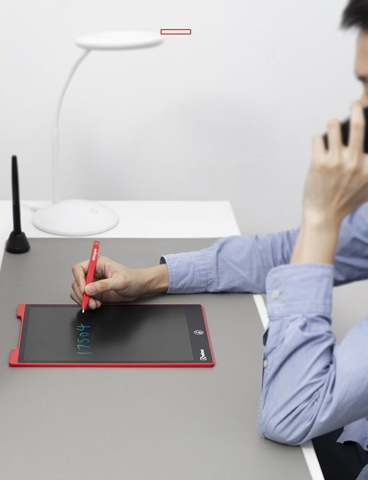 Дитячий планшет для малювання Wicue Board 12 LCD Multi color WNB412 Red (000938) - фото 8 Дитячий планшет для малювання Wicue Board 12 LCD Multi color WNB412 Red (000938) - фото 8