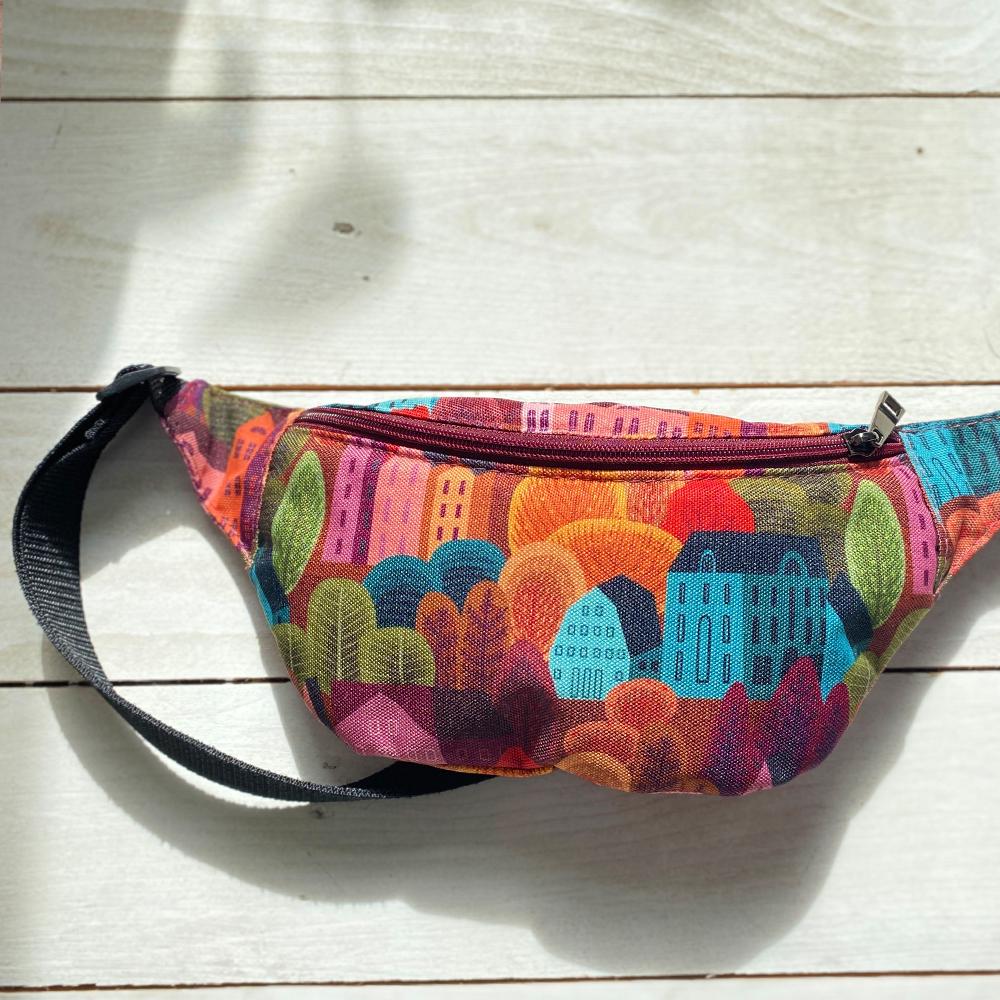 Сумка-бананка через плече та на пояс Presentville Bumbag Осінь у великому місті 27х16 см (BB_22S024_BOR)