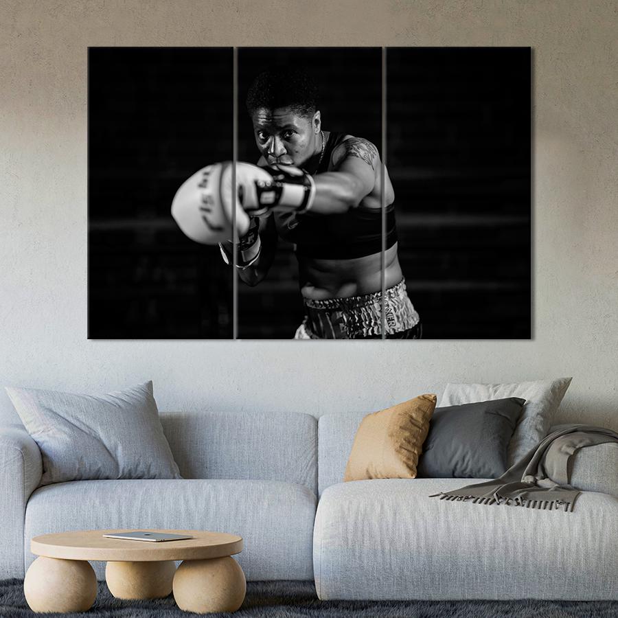 Картина спорт Девушка-боксер в чёрно-белом цвете 128x81 см (A1269-3)