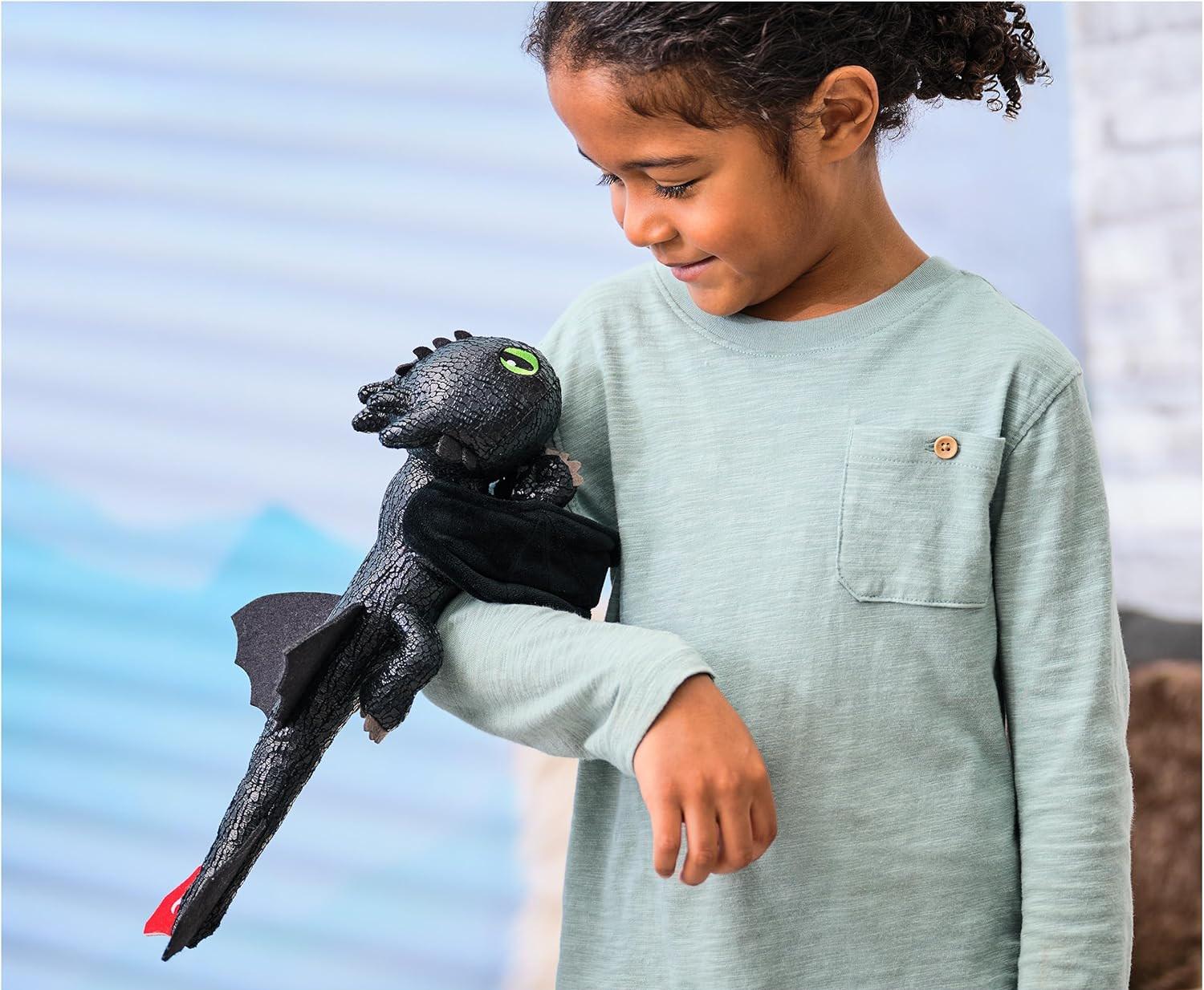 Фигурка игрушечная Dreamworks Dragons How to Train Your Dragon Hug and Glide Toothless Plush Toy (636365458) - фото 3