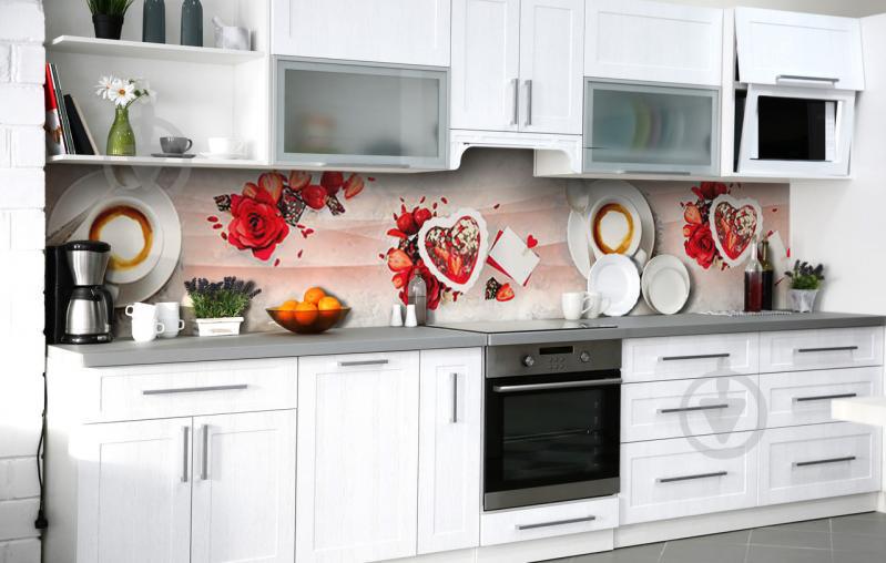 Скинали на кухню Zatarga «Клубничный чизкейк» 600х3000 мм виниловая 3Д наклейка кухонный фартук самоклеящаяся