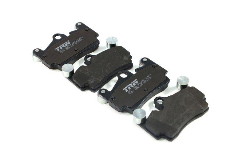 Колодки тормозные дисковые Audi q7 Porsche Cayenne Volkswagen Touareg задние (GDB1653 TRW Engine Components)