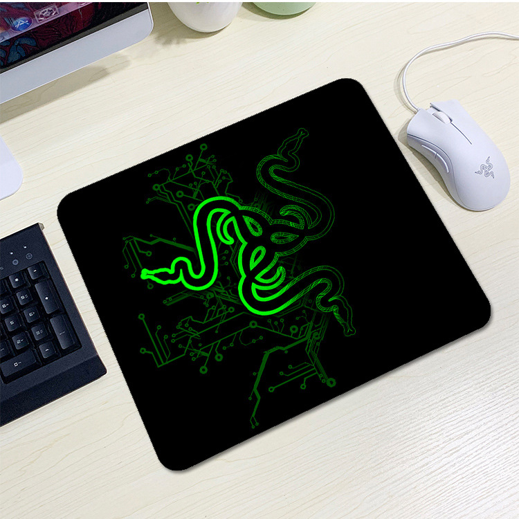 Коврик для мышки тканевый RAZER 13 геймерский 200x240 мм Черный (36034)