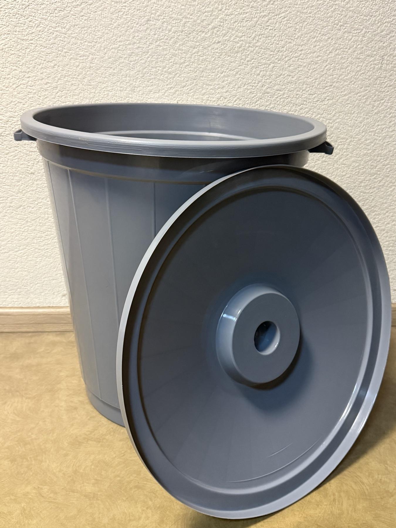 Бак для мусора с крышкой Горизонт из пищевого полипропилена 45 л 480 мм Серый (26833914)