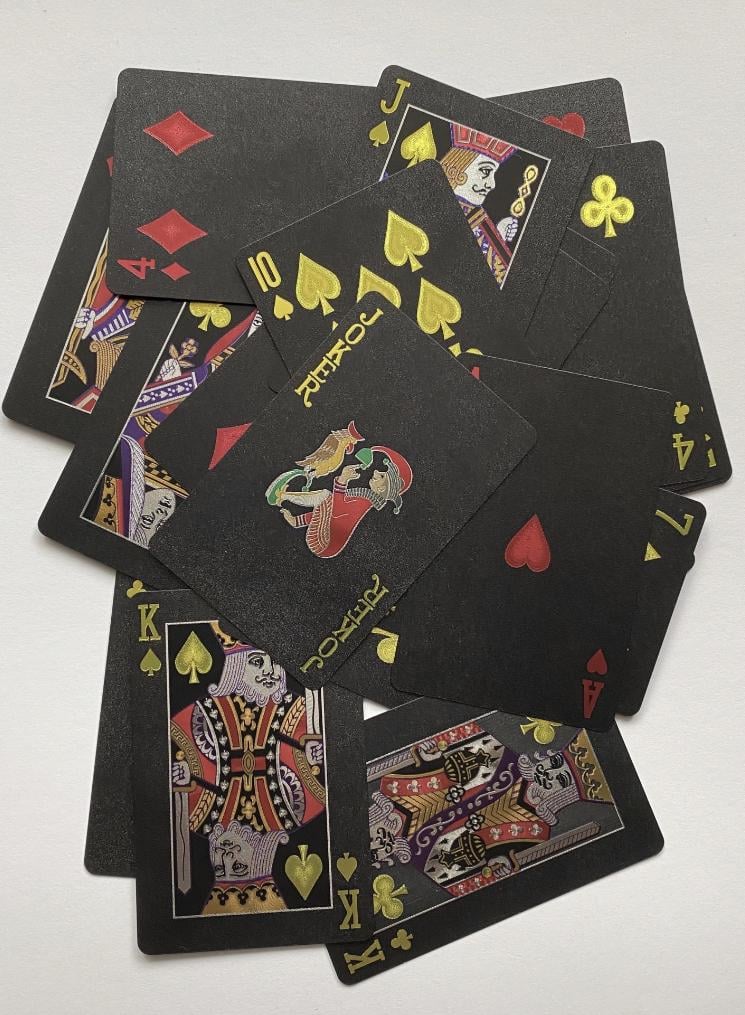 Игральные покерные карты пластиковые Black Space multi 52 карты