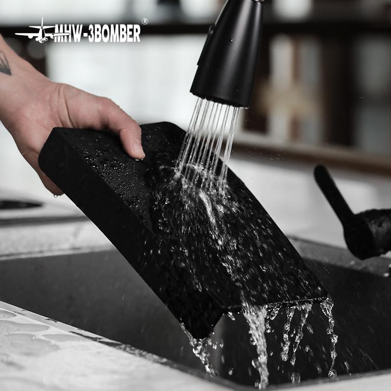 Силиконовый коврик MHW-3BOMBER Tamping Mat 235x145 мм Black (SP5312B) - фото 4 Силиконовый коврик MHW-3BOMBER Tamping Mat 235x145 мм Black (SP5312B) - фото 4