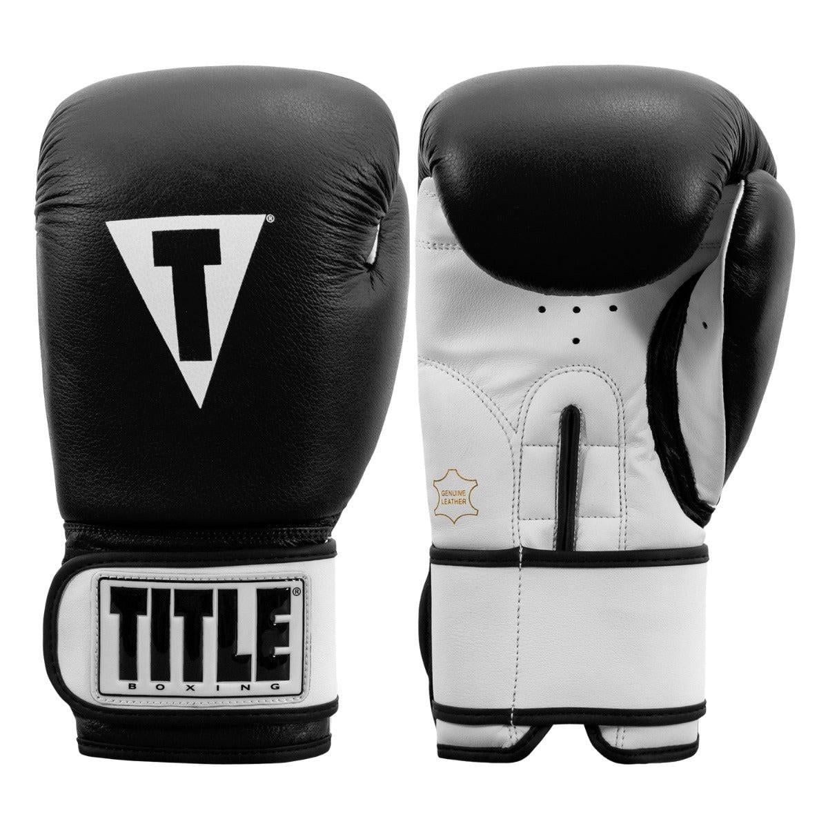 Боксерські рукавички TITLE Premier Leather M 12 oz Black/White (TSBG2 M BK/WH) Боксерські рукавички TITLE Premier Leather M 12 oz Black/White (TSBG2 M BK/WH)