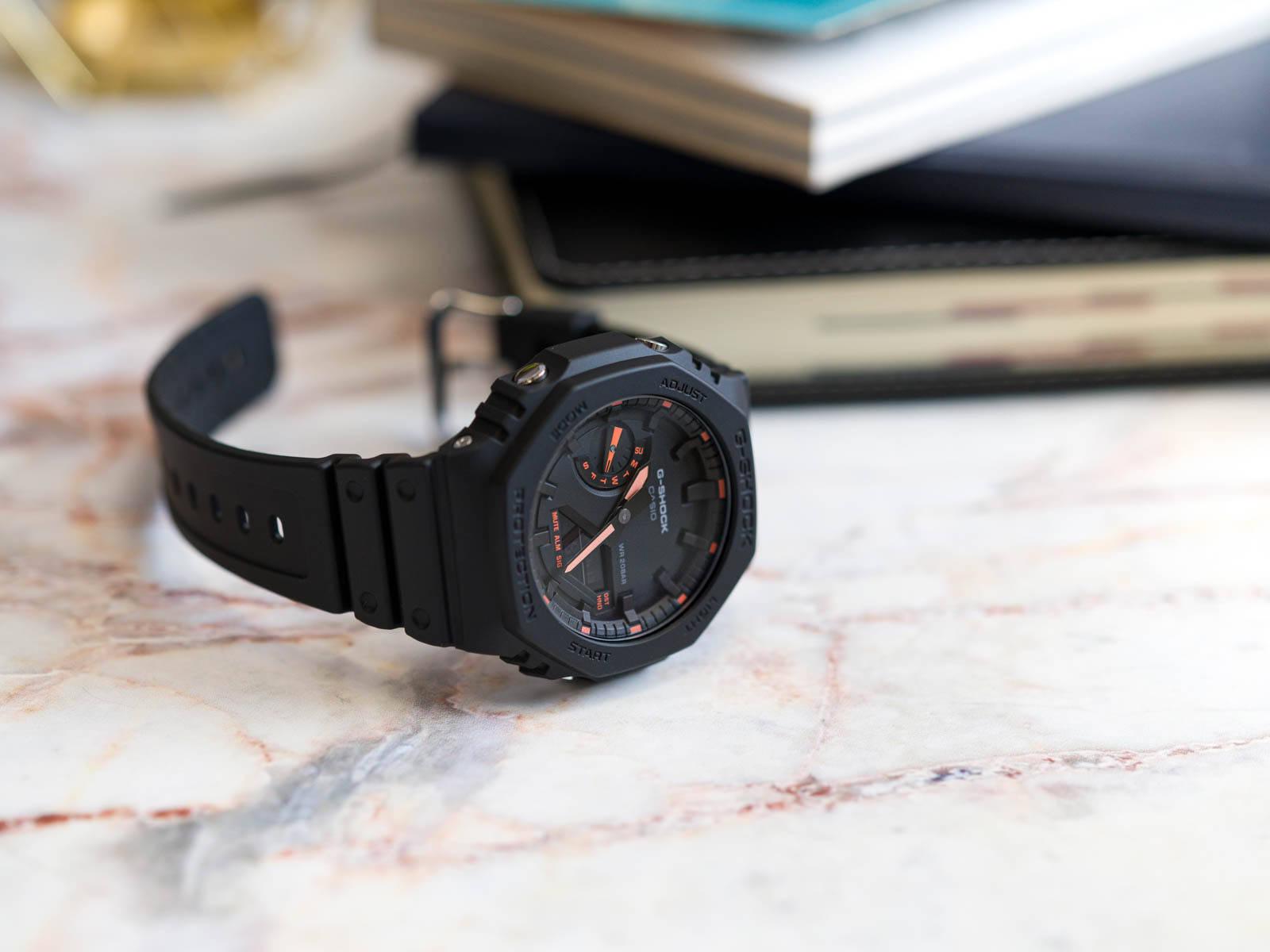 Часы Casio G-SHOCK GA-2100-1A4ER Neon Accent Series (1513) - фото 2 Часы Casio G-SHOCK GA-2100-1A4ER Neon Accent Series (1513) - фото 2