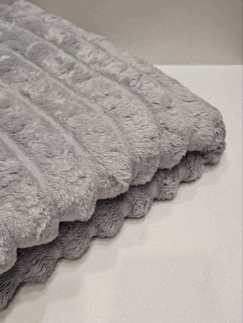 Плед флісовий Шарпей 150x200 см Світло-сірий (1707) - фото 2 Плед флісовий Шарпей 150x200 см Світло-сірий (1707) - фото 2
