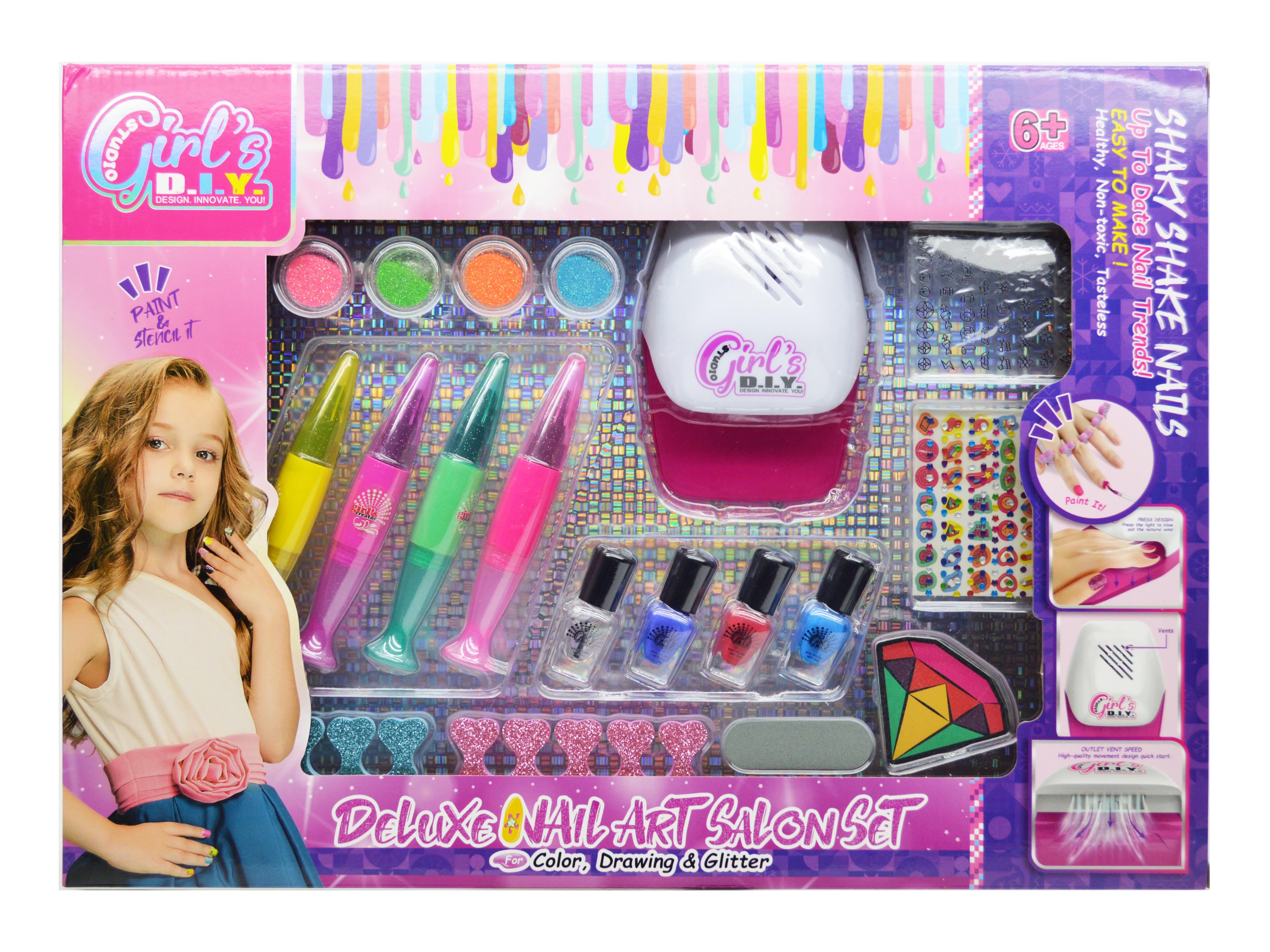 Маникюрный набор детский 666-8 4 цвета лака 4 цвета блесток 4 маркера разделители для пальцев Маникюрный набор детский 666-8 4 цвета лака 4 цвета блесток 4 маркера разделители для пальцев