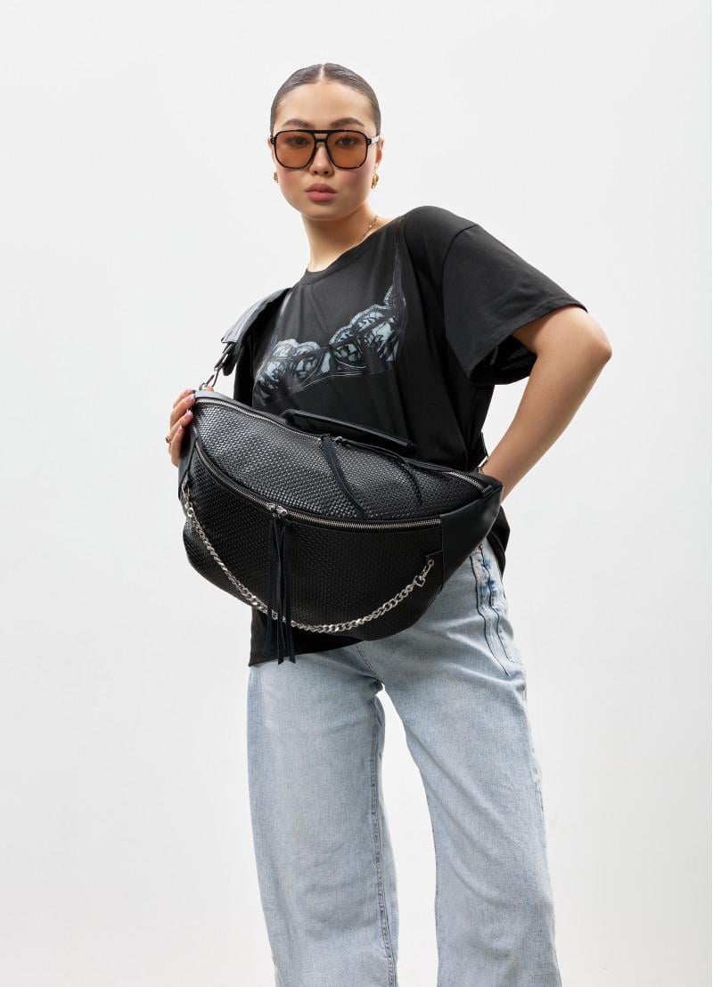 Женская сумка бананка Sambag Urban Laptop кожаная 46x26 см Черный (51411101) Женская сумка бананка Sambag Urban Laptop кожаная 46x26 см Черный (51411101)
