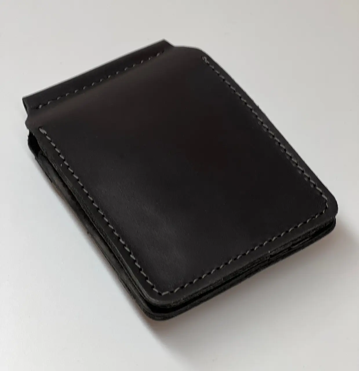 Кошелек с зажимом Double кожаный 12х8х5х1 см - фото 9