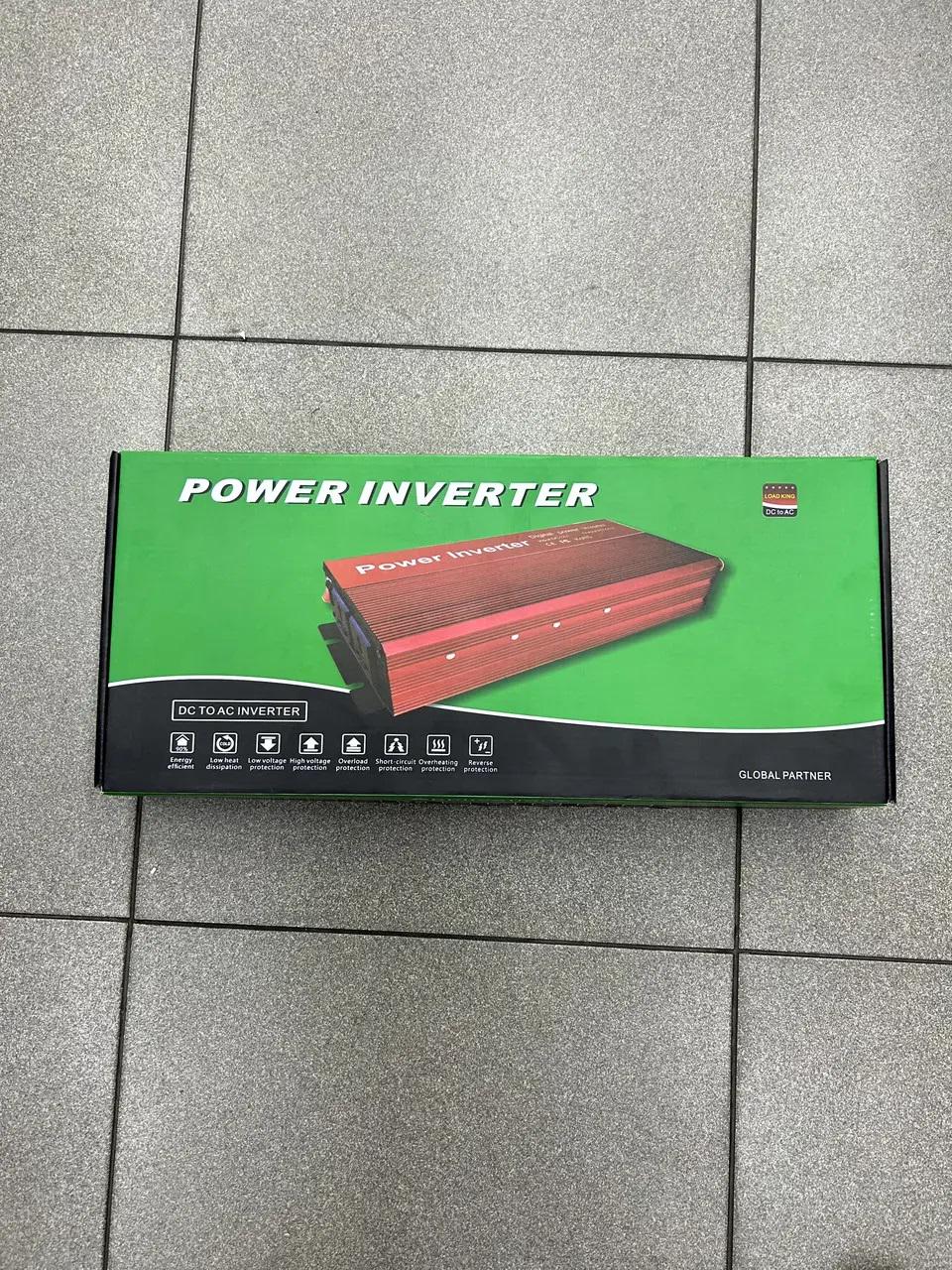 Перетворювач напруги Power Inverter PI-2651 з USB-портом 220 V 4000 W - фото 2 Перетворювач напруги Power Inverter PI-2651 з USB-портом 220 V 4000 W - фото 2