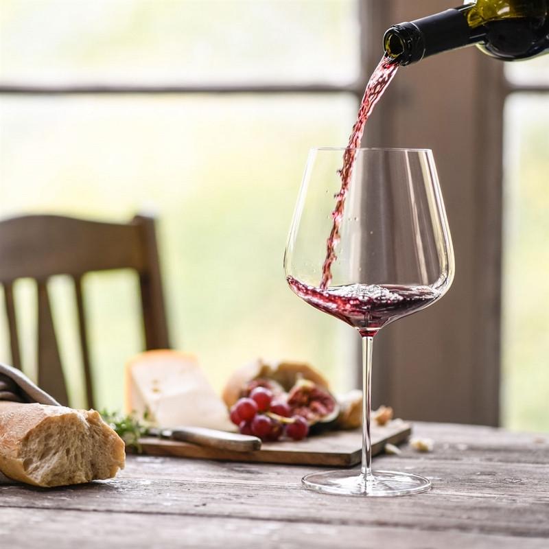 Набор бокала для красного вина 6 шт. Schott Zwiesel Vervino 955 мл (121409) - фото 4 Набор бокала для красного вина 6 шт. Schott Zwiesel Vervino 955 мл (121409) - фото 4