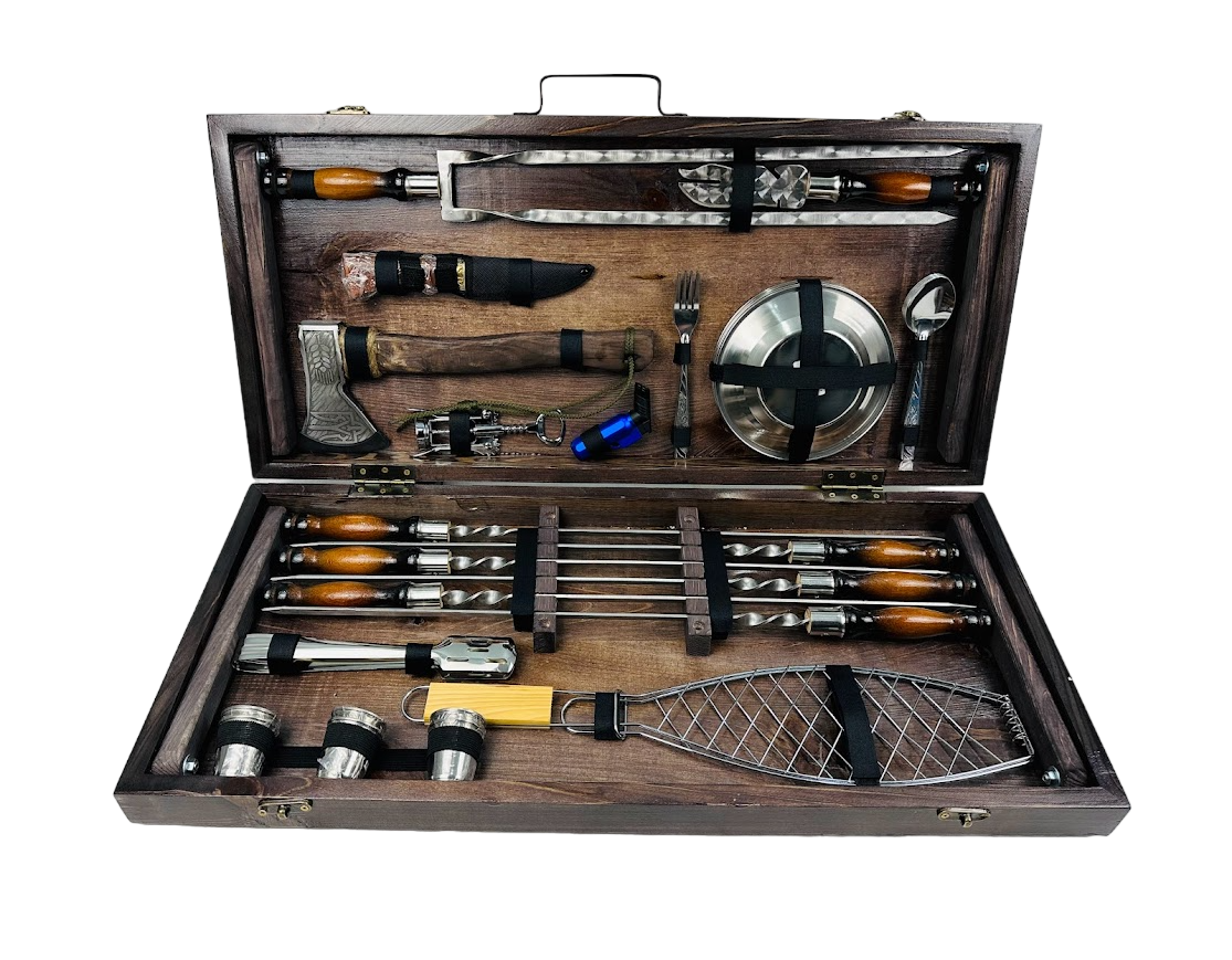 Набор шампуров подарочный для пикника Мега в деревянном кейсе на 38 предметов (106-10-KS-7511)
