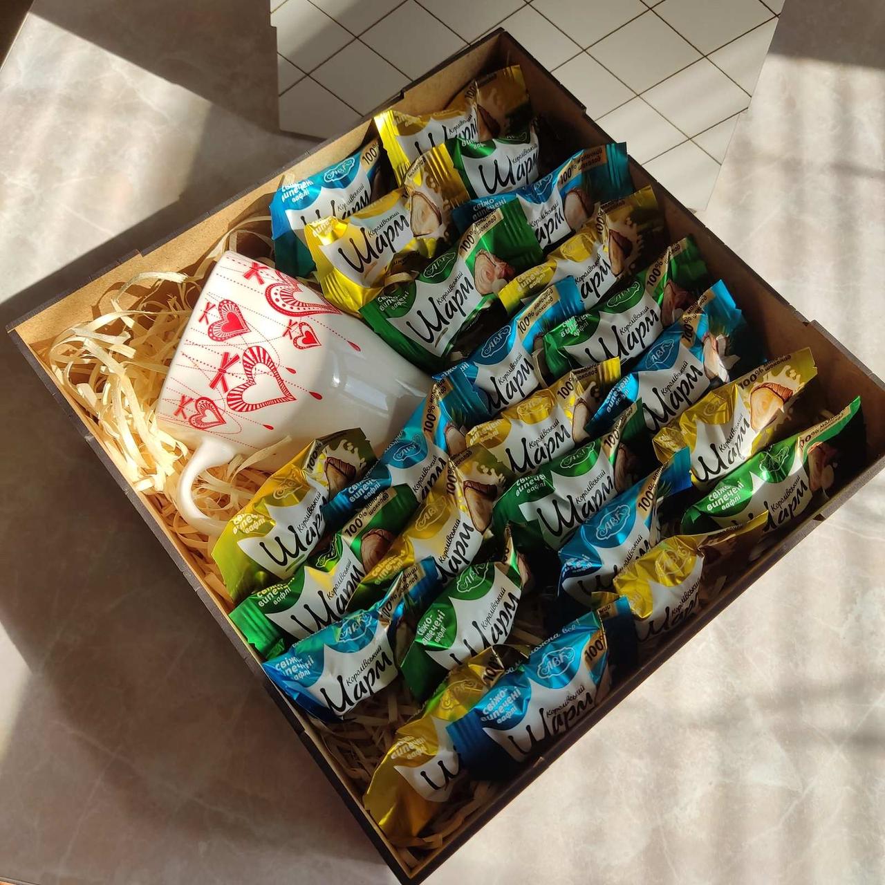 Бокс с конфетами для девушки на день рождения/праздник (ar55)