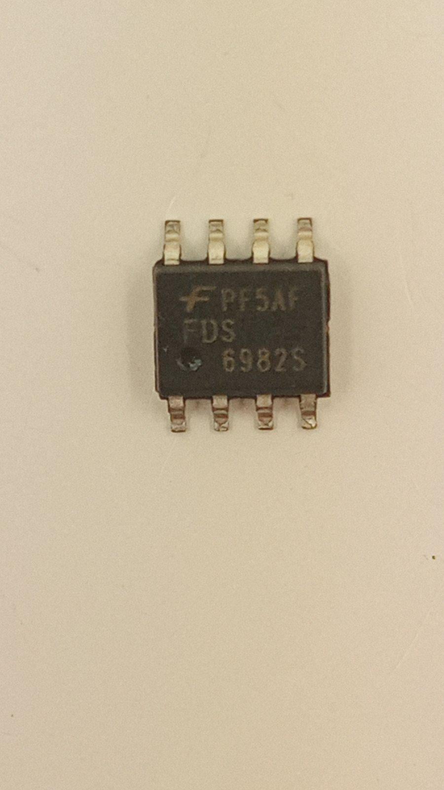 Транзистор FDS6982A Dual N-Channel Q2 8,6 A 30V Q1 6.3A 30V so8 (00101)