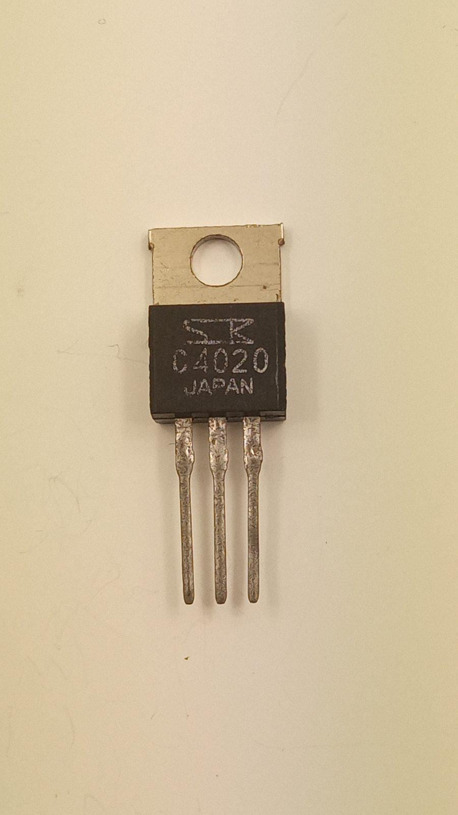 Транзистор 2SC4020 TO220 (21349)