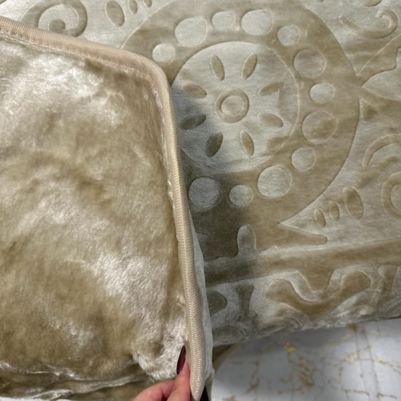 Покрывало на кровать акриловое 200x230 см Бежевый (P-акрил-14) - фото 3 Покрывало на кровать акриловое 200x230 см Бежевый (P-акрил-14) - фото 3