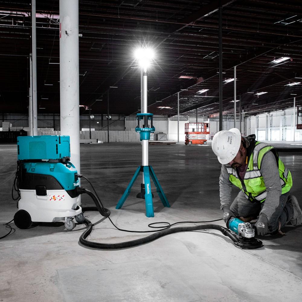 Прожектор світлодіодний акумуляторний Makita DML814 без акумулятора та зарядного пристрою - фото 17 Прожектор світлодіодний акумуляторний Makita DML814 без акумулятора та зарядного пристрою - фото 17