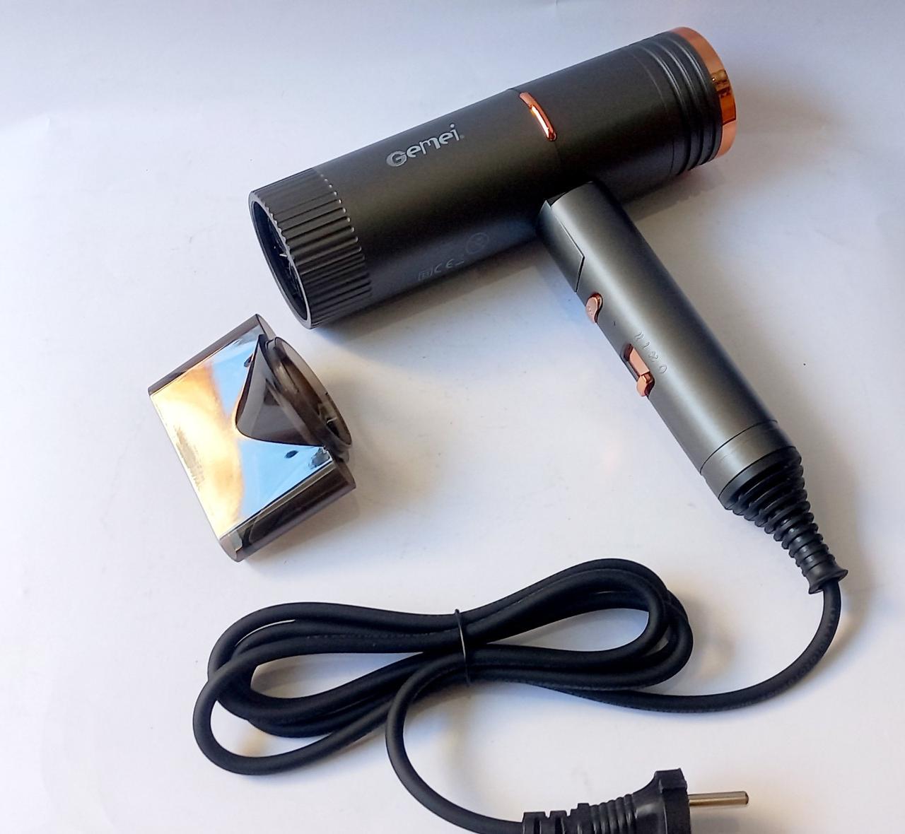Фен дорожный для укладки волос Gemei GM-1788 складной ручкой 1800 Вт Фен дорожный для укладки волос Gemei GM-1788 складной ручкой 1800 Вт