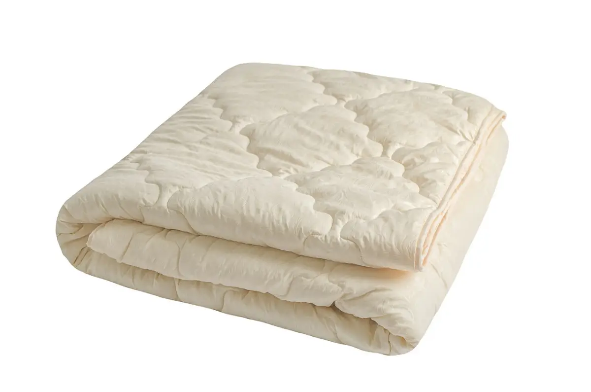 Одеяло закрытое шерсть двуспальное евро 200х220 см (54816)