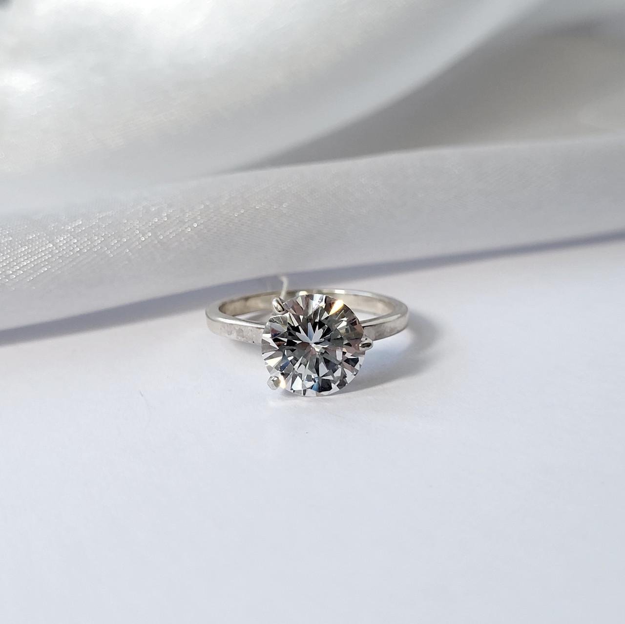 Каблучка з великим білим камнем срібло 925 проби 1455 р. 20,5 (2.00г) Каблучка з великим білим камнем срібло 925 проби 1455 р. 20,5 (2.00г)