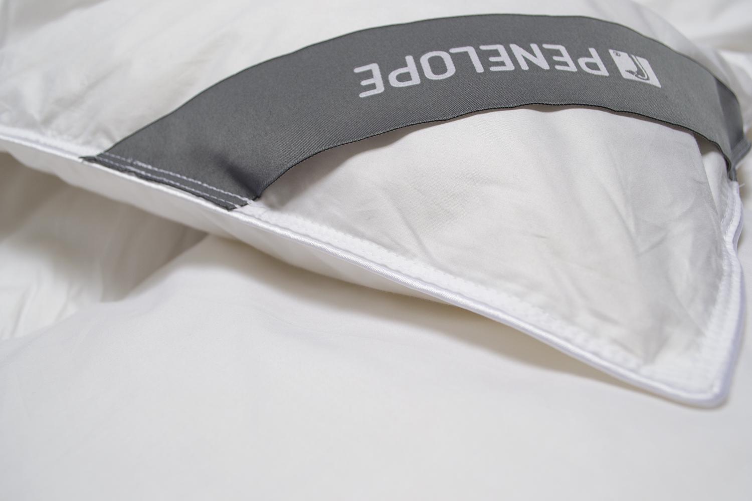 Одеяло Penelope Gold 13,5 tog пуховое полуторное 155х215 см (11683196) - фото 2 Одеяло Penelope Gold 13,5 tog пуховое полуторное 155х215 см (11683196) - фото 2